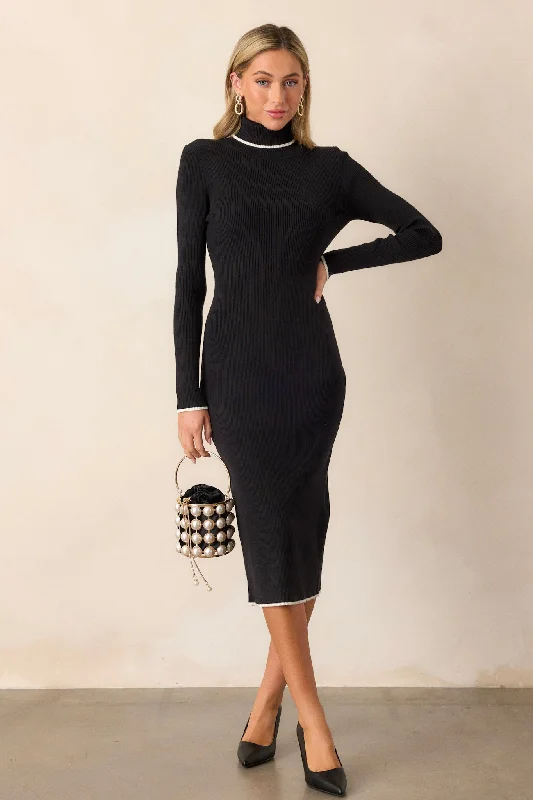 Sleek Chic Black Fitted Maxi Dress