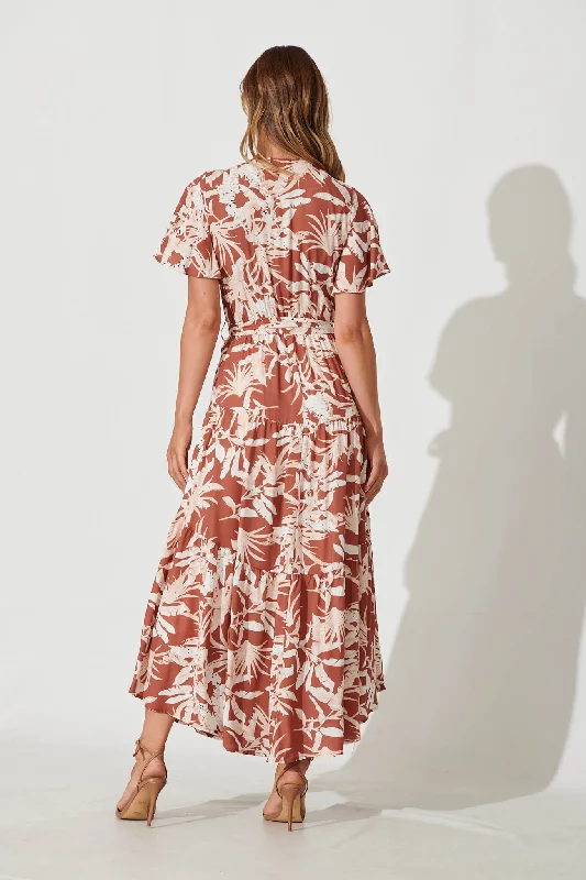 Heidi Maxi Dress In Rust Leaf Print