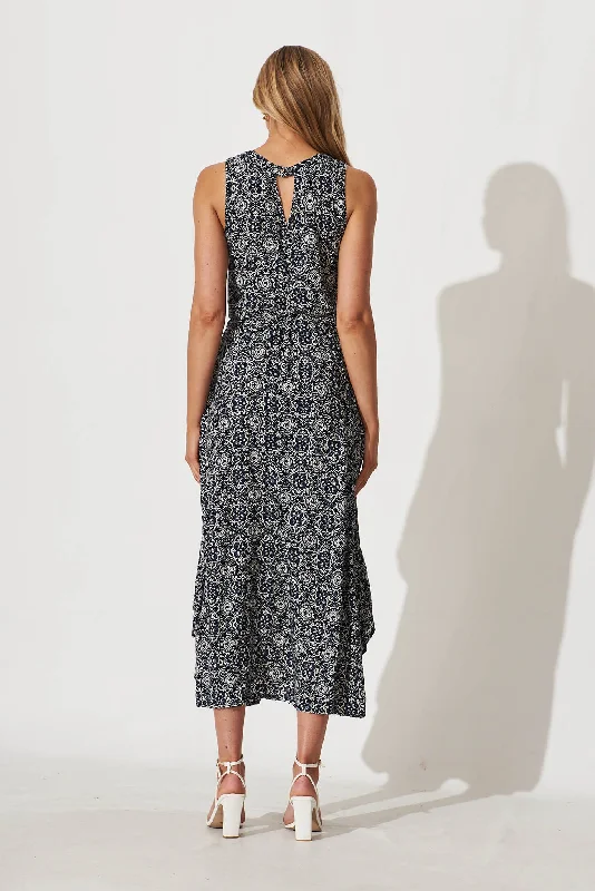 Lumi Maxi Dress In Navy Tile Print