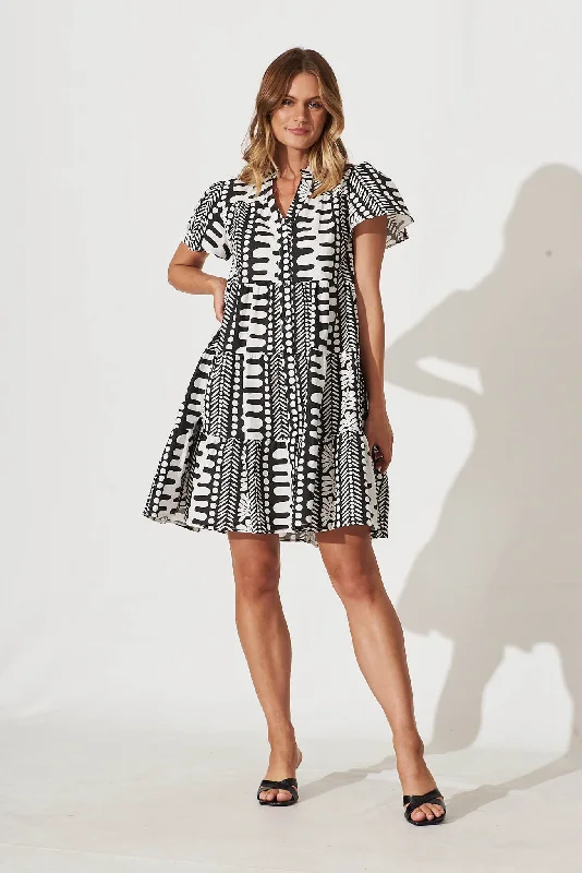 Saldana Smock Dress In Black And White Print Cotton