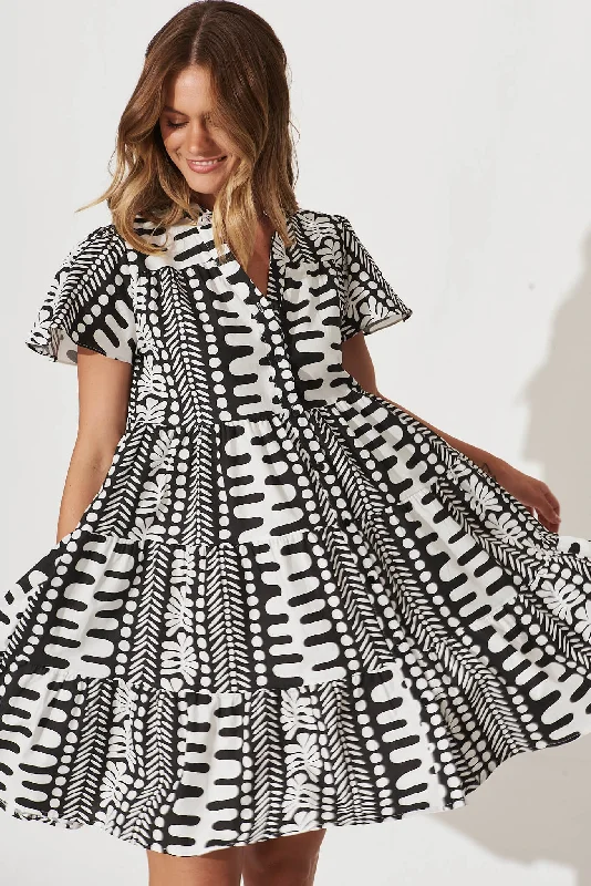 Saldana Smock Dress In Black And White Print Cotton