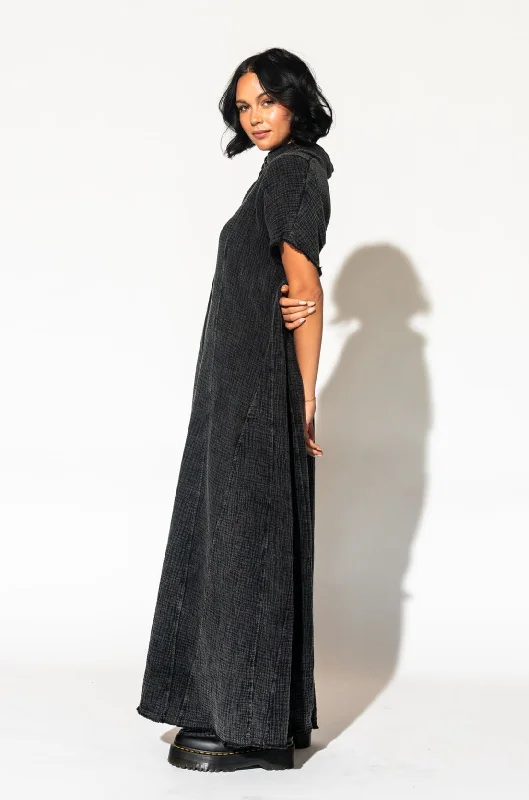 California Cool Oversized Maxi Dress in Black Mineral Wash