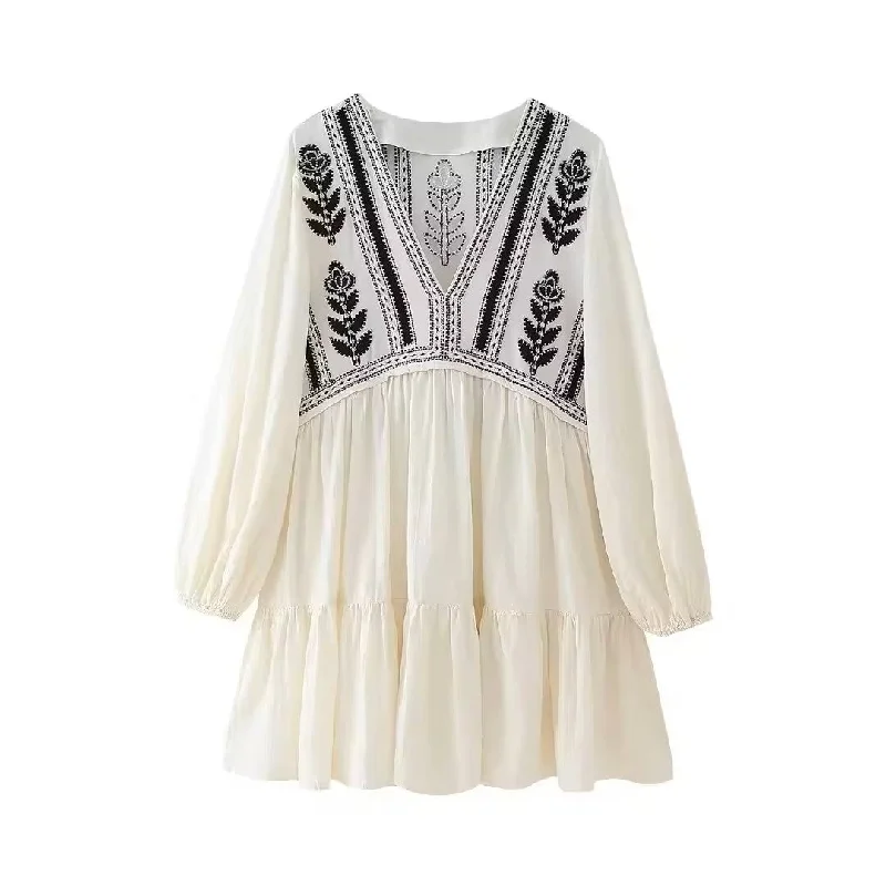 (PRE-ORDER: ETA September 15) Louisiana White Contrasting Embroidery V-neck Elastic Cuffs Mini Dress