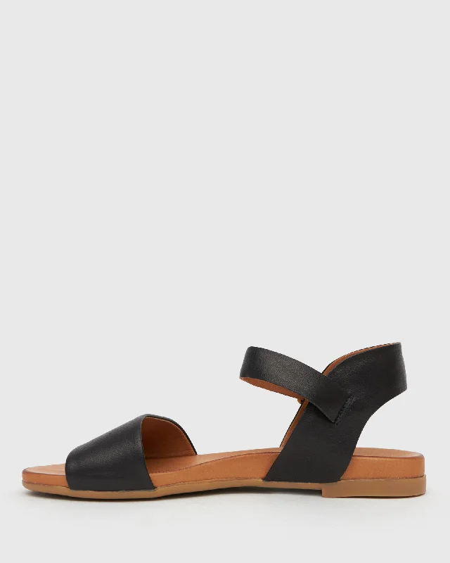 FLIGHT Leather Flat Sandals