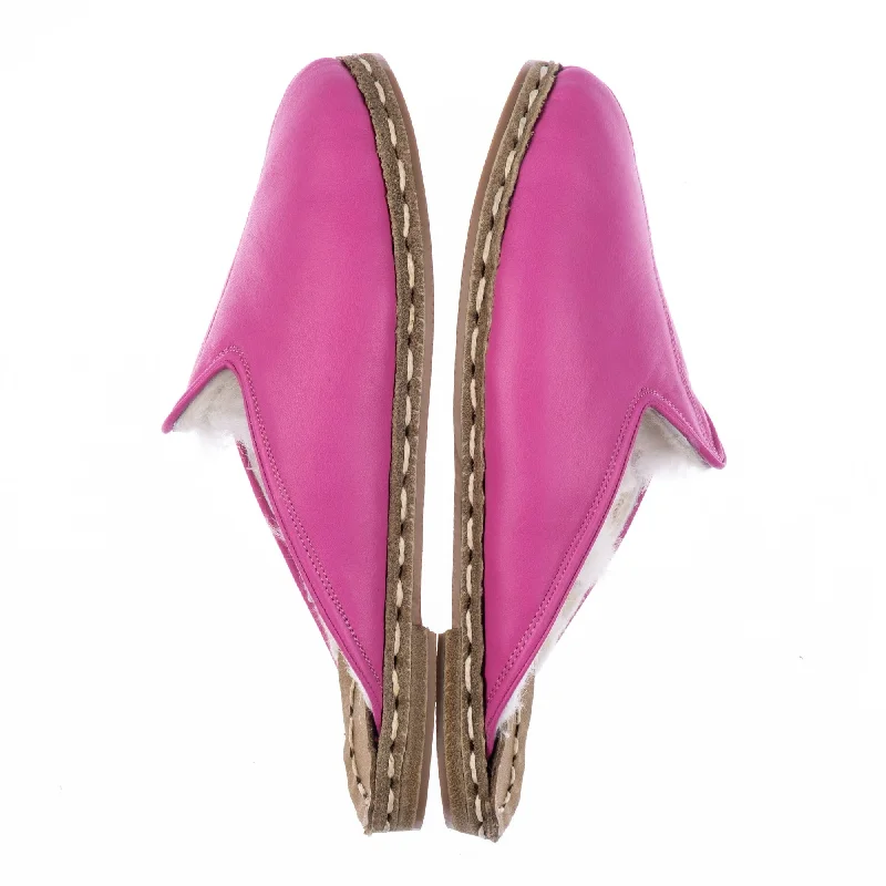 Women's Fuchsia Slippers